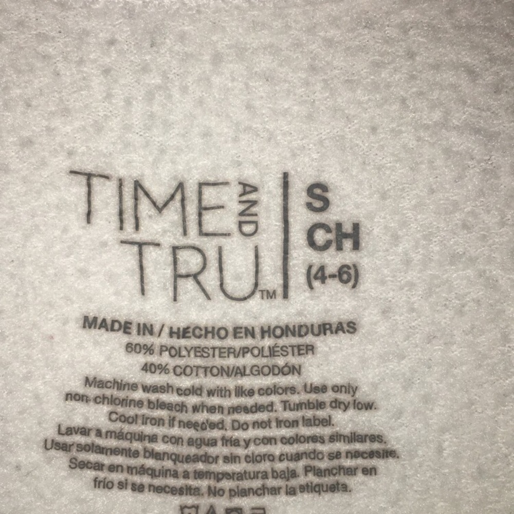 basic white crew neck - Picture 2 of 3
